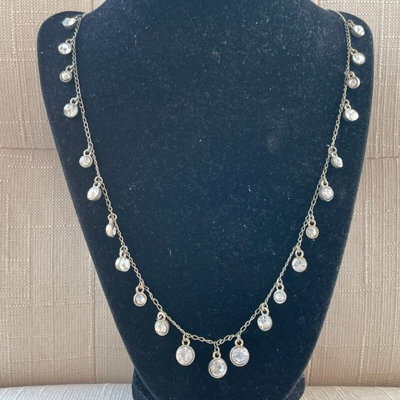 LOFT Jewelry - Loft Women Necklace Crystals Accent Fashion Jewelry Gold Tone Necklace